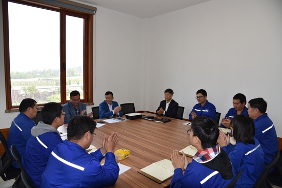 加強(qiáng)黨建引領(lǐng) 爭創(chuàng)模范黨支部— 集團(tuán)召開各黨支部選舉大會(huì)48