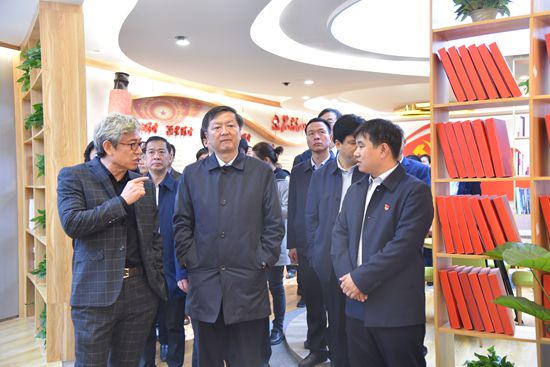 淄川區(qū)2019年度科學(xué)發(fā)展暨基層黨建現(xiàn)場觀摩點(diǎn)評 ——觀摩重山集團(tuán)重點(diǎn)項(xiàng)目50