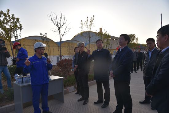 淄川區(qū)2019年度科學(xué)發(fā)展暨基層黨建現(xiàn)場觀摩點(diǎn)評 ——觀摩重山集團(tuán)重點(diǎn)項(xiàng)目50