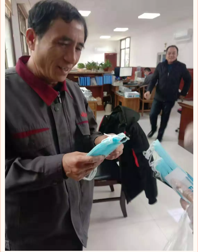 重山集團召開緊急會議 ，安排部署疫情防控工作95