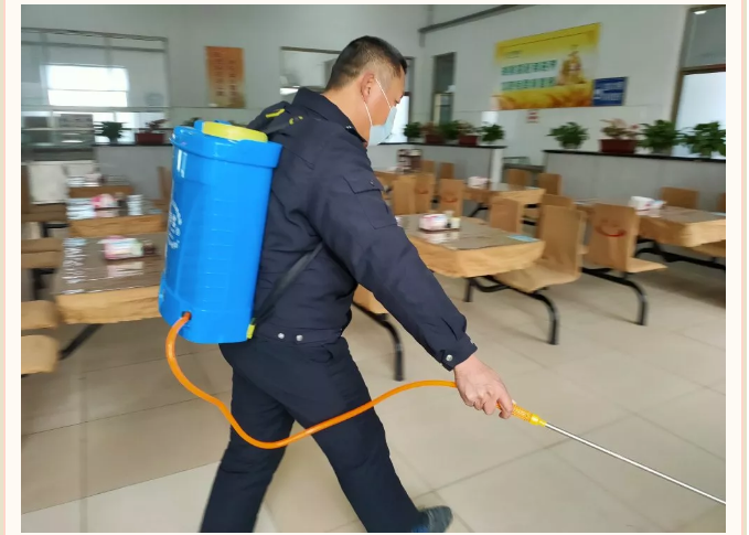 重山集團召開緊急會議 ，安排部署疫情防控工作95