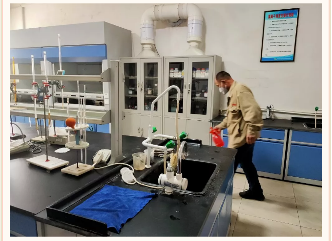 重山集團召開緊急會議 ，安排部署疫情防控工作95