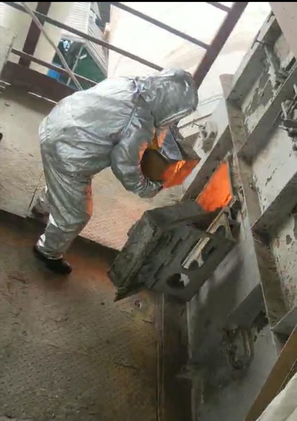 重山思沃瑞成功處置一宗危險(xiǎn)化學(xué)品60