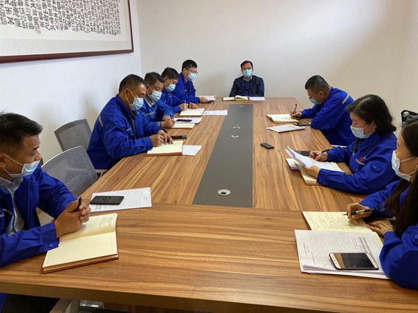 重山思沃瑞召開勞動紀(jì)律專題會議65