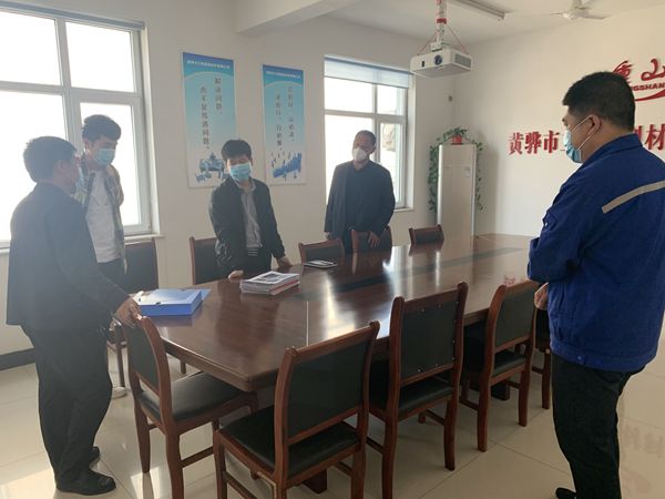 黃驊市政府疫情督查組到黃驊三陽檢查工作 68