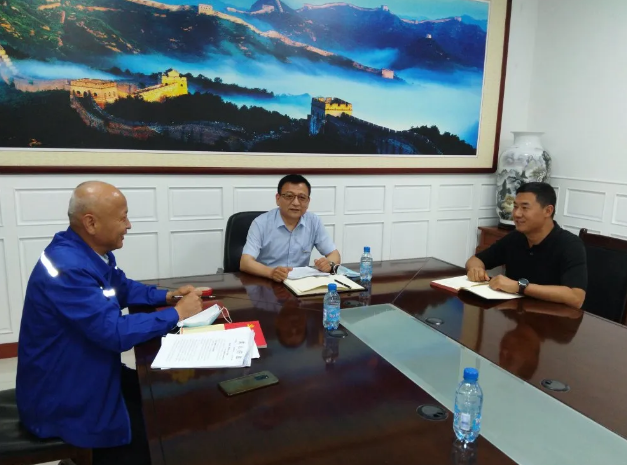 扎實(shí)有效推進(jìn)黨建工作 ——集團(tuán)機(jī)關(guān)黨支部召開(kāi)支委會(huì)、黨員大會(huì)21