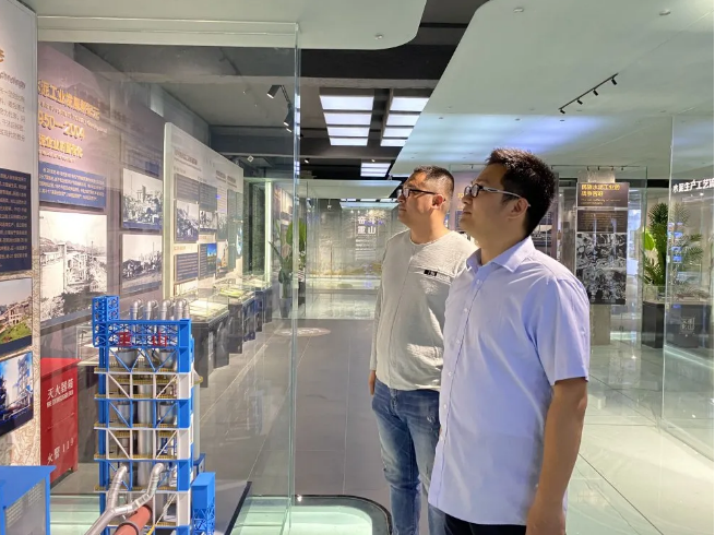 淄博育才中學到集團參觀交流16