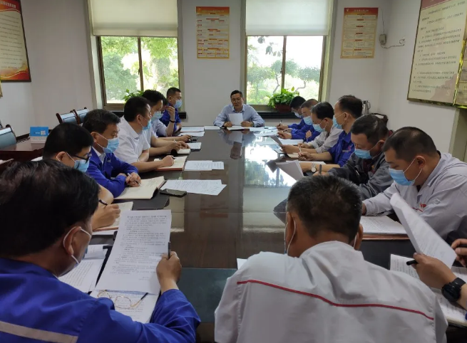 魯中水泥公司組織“致良知”思想集體學習66