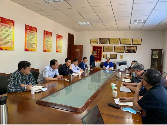 魯中水泥派員參加淄博建材行業(yè)十四五規(guī)劃調(diào)研會43