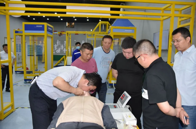 河南三門峽應(yīng)急管理局到集團(tuán)參觀學(xué)習(xí)85