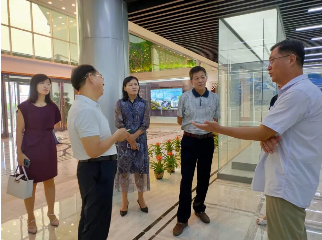 市工信局副局長邱萬勇到集團調(diào)研指導(dǎo)工作32