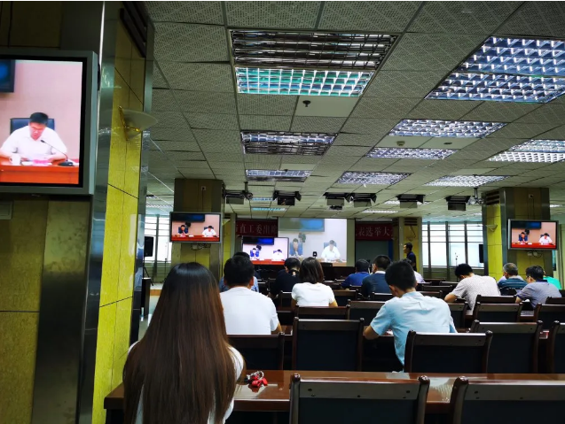 黃驊三陽(yáng)參加滄州市迎峰度夏用電調(diào)度會(huì)議79