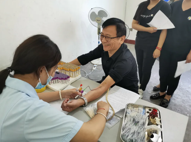 集團公司組織職業(yè)健康體檢97