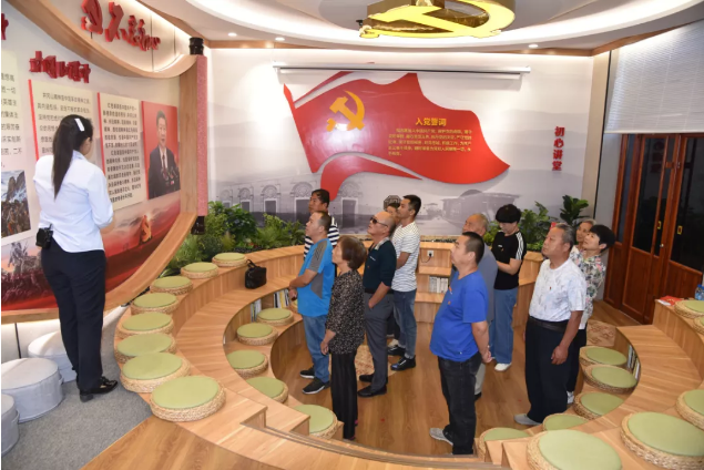 凝聚紅色力量 踐行初心使命——東劉村黨支部、泉子村黨支部走進(jìn)重山集團(tuán)79