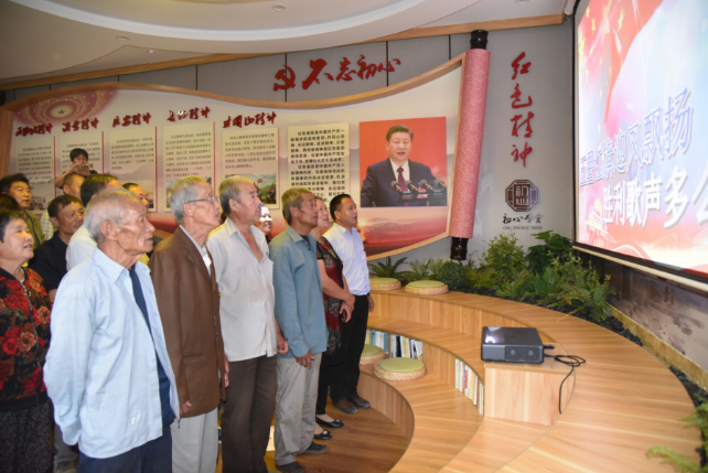 守初心  擔使命 為民服務不止步       —昆侖鎮(zhèn)小范村黨支部到重山集團開展開放式組織生活35