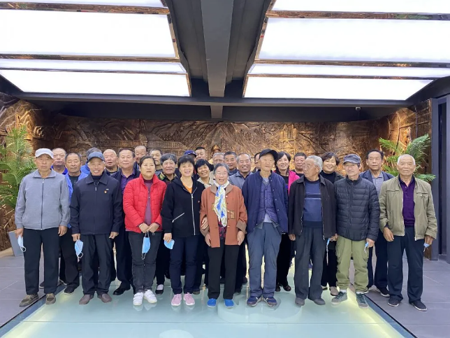 北韓村到重山集團(tuán)參加企業(yè)開放日活動(dòng)20