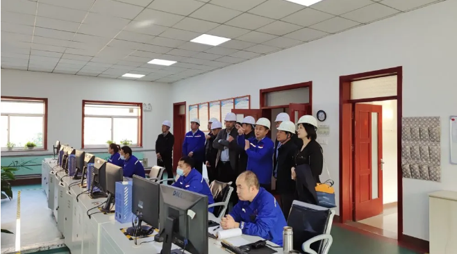 山東圣澤建設(shè)集團(tuán)到魯中水泥參觀考察71