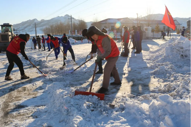 主題黨日強黨性  志愿服務(wù)暖人心 ——魯蒙水泥黨支部開展黨員志愿服務(wù)活動11