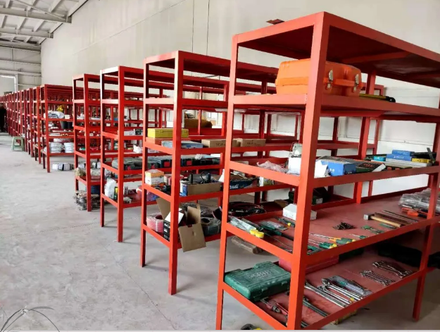 齊心協(xié)力 積極協(xié)作 ——鵬峰化工倉庫順利完成搬遷工作69