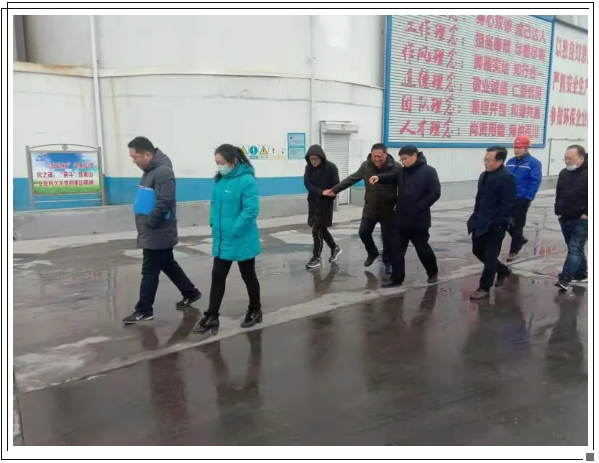 滄州市環(huán)保聯(lián)合督查組到黃驊三陽檢查指導(dǎo)1