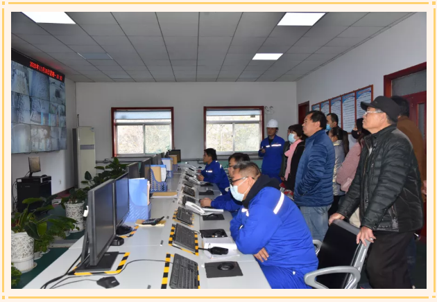 下黃崖村黨總支到重山集團(tuán)開(kāi)展開(kāi)放式組織生活84